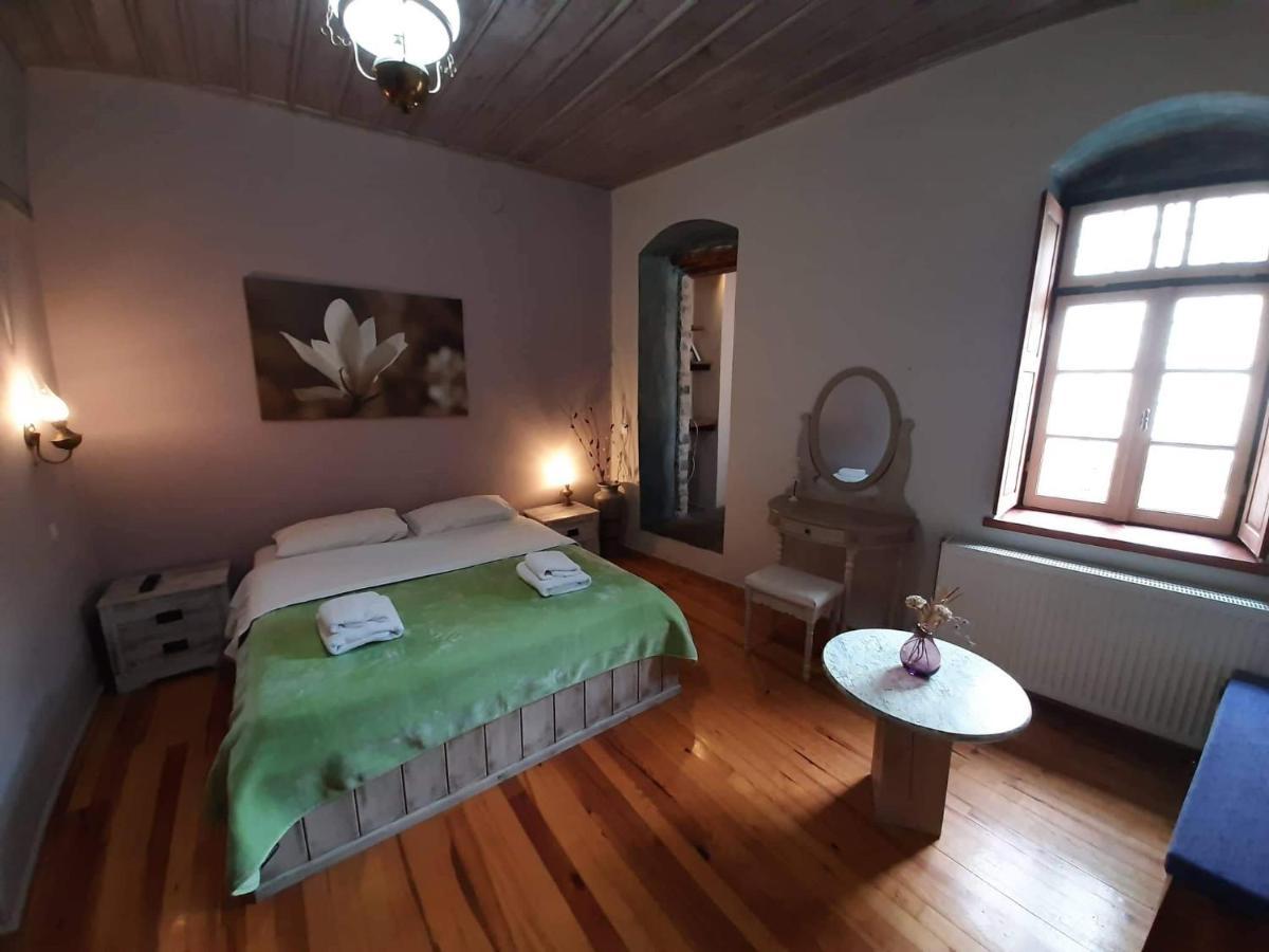 Lichovo Hotel Папигко Екстериор снимка