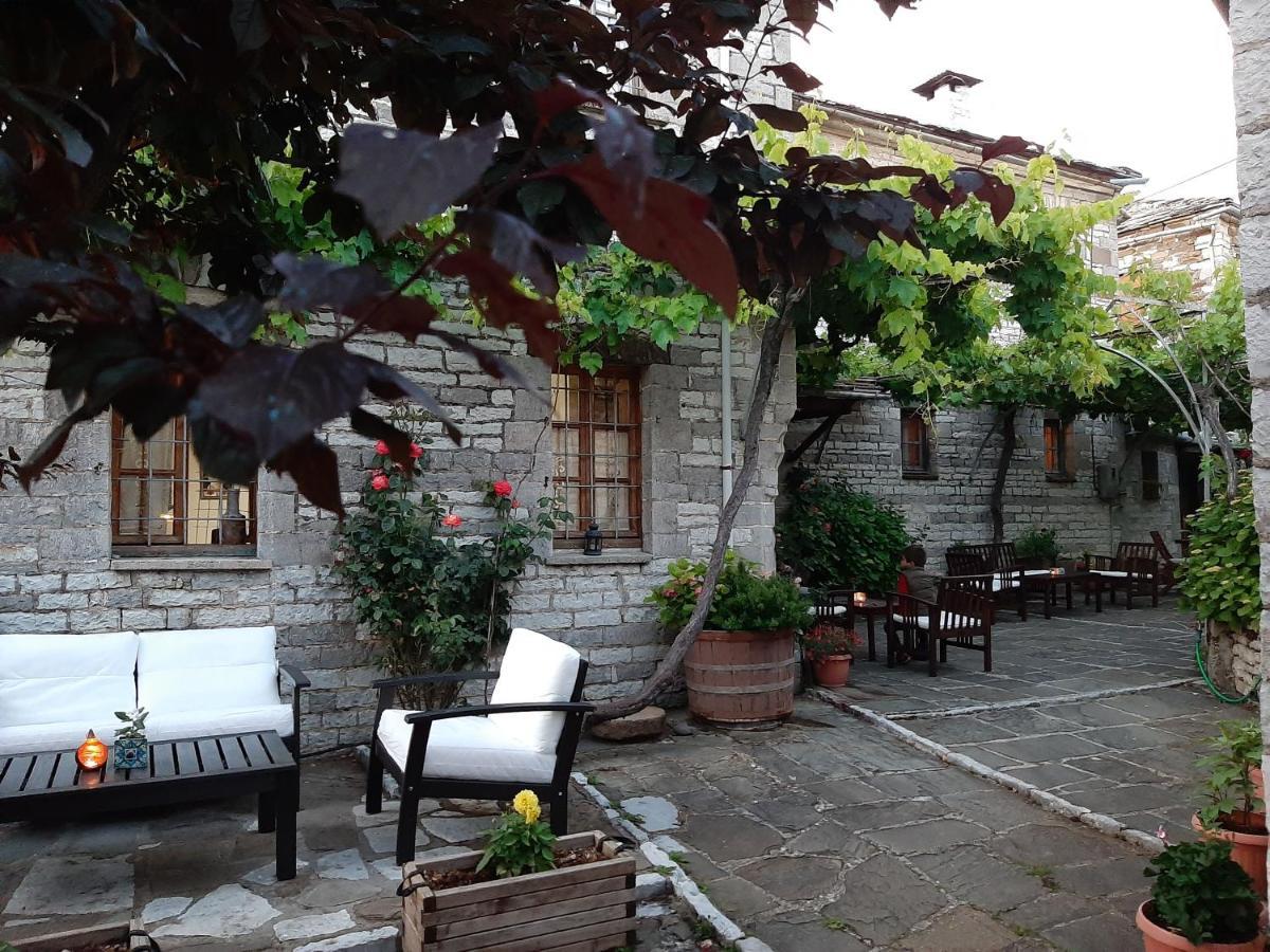 Lichovo Hotel Папигко Екстериор снимка