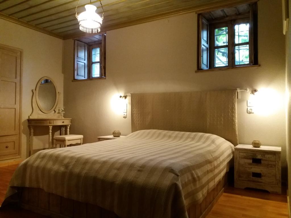 Lichovo Hotel Папигко Екстериор снимка