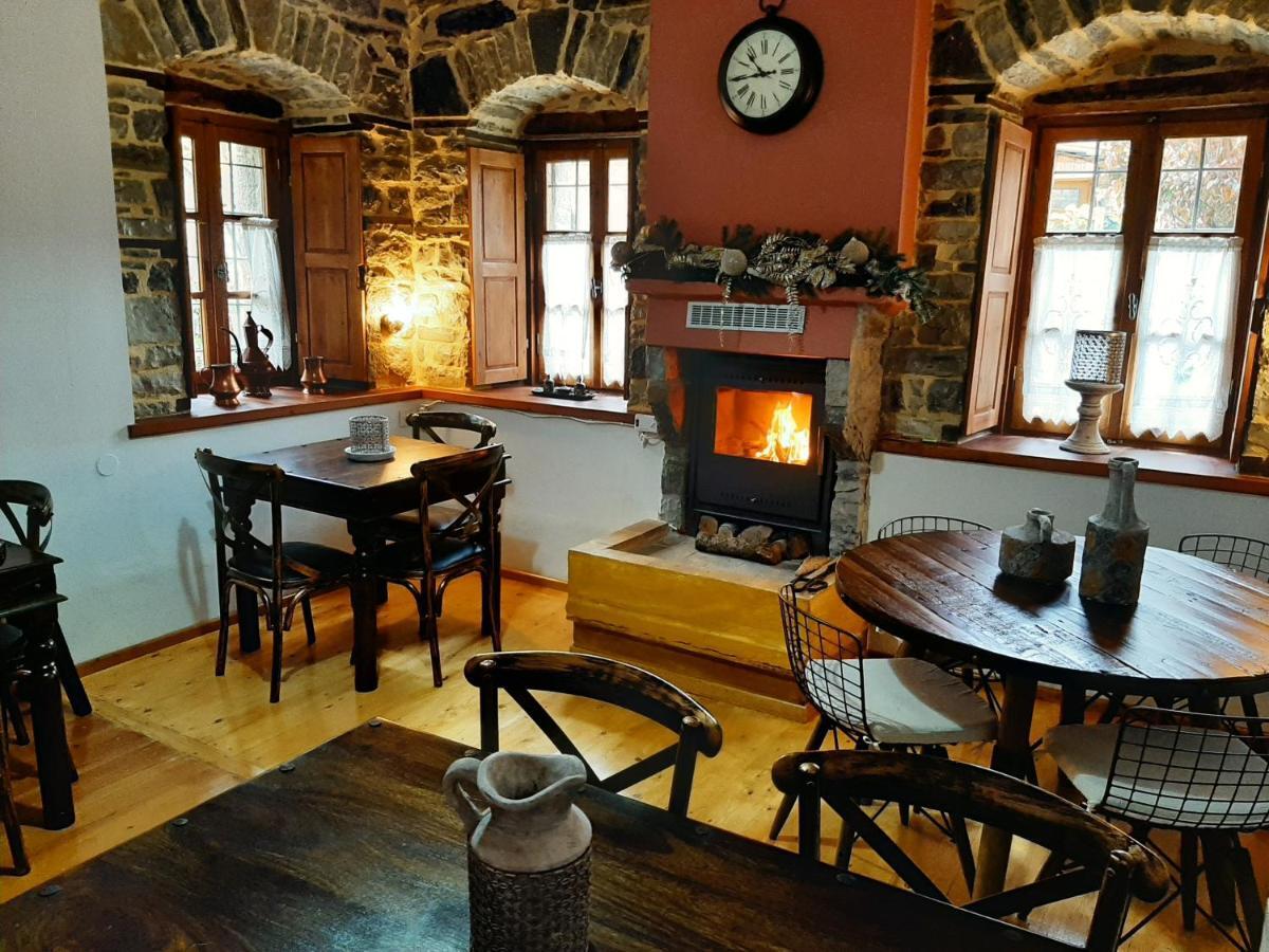 Lichovo Hotel Папигко Екстериор снимка